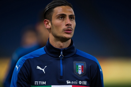 在英超效力 在英超效力