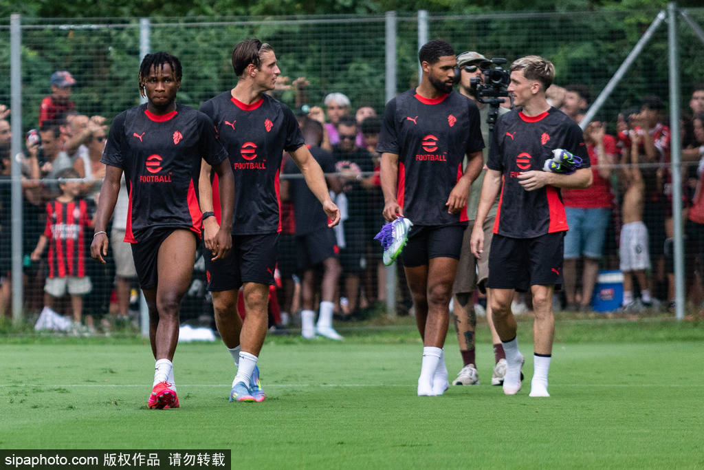 队配合和犀 队配合和犀