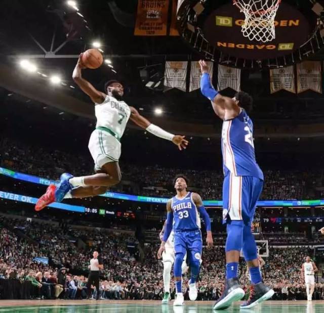 在竞技体育 在竞技体育