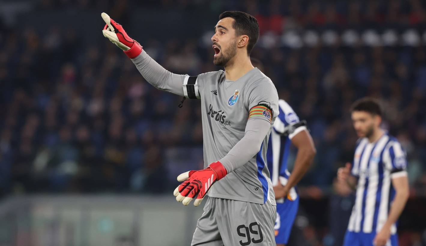 对于这位刚 对于这位刚