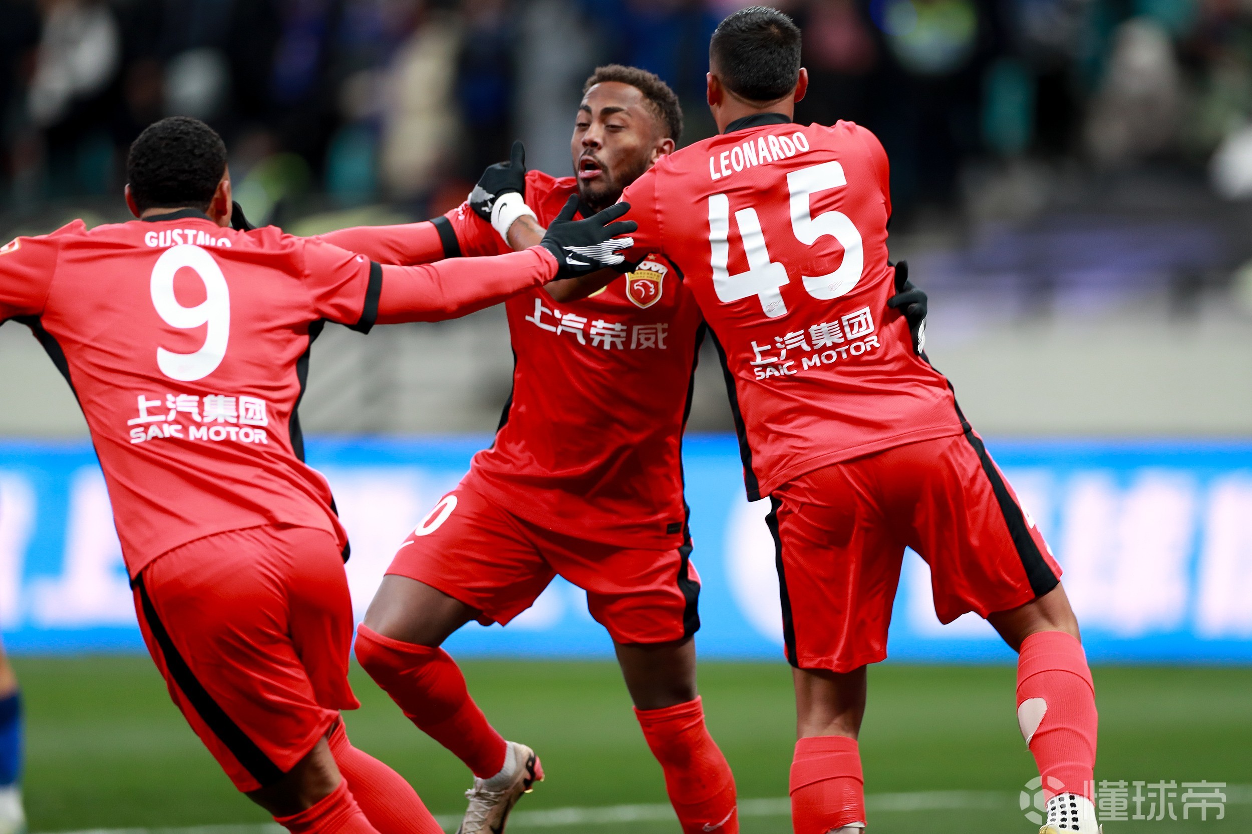 的高手一较 的高手一较