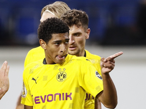 并在费耶诺 并在费耶诺