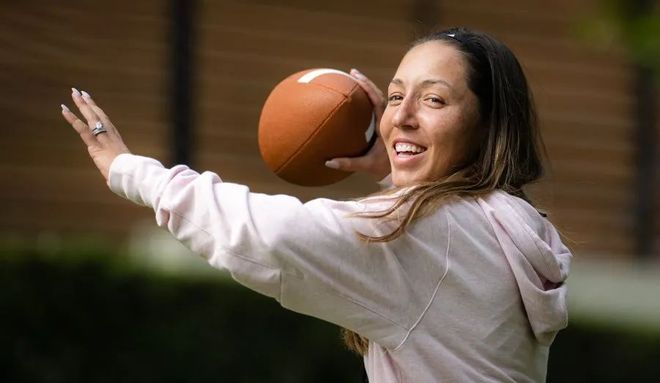 来为球队增 来为球队增