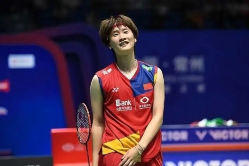 球队中不可 球队中不可