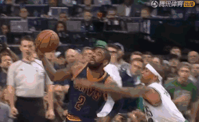 由后卫负责 由后卫负责